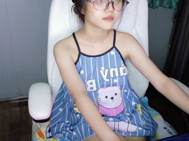 Tranghotgirl69 live cam on BongaCams