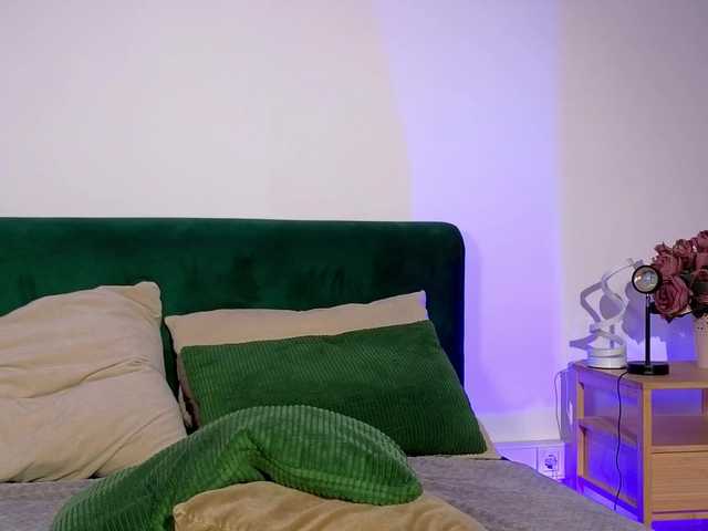 LaSquirtessa live cam on BongaCams