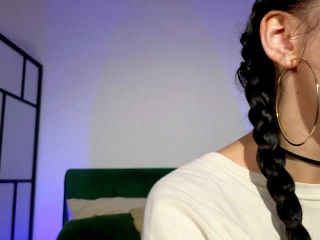 LaSquirtessa live cam on BongaCams