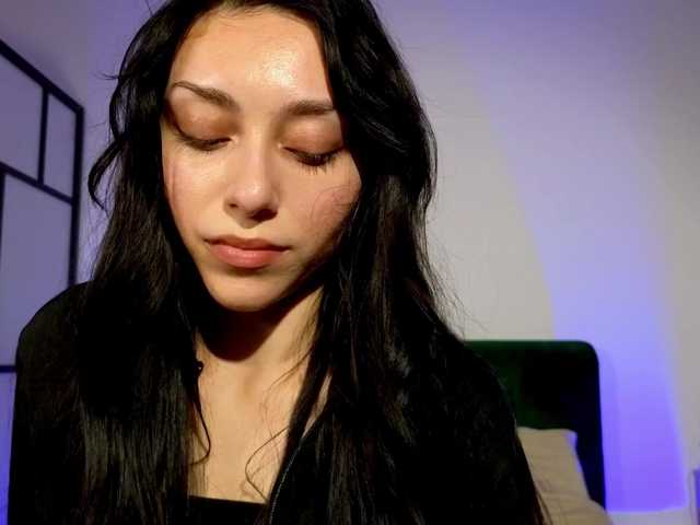 LaSquirtessa live webcam show
