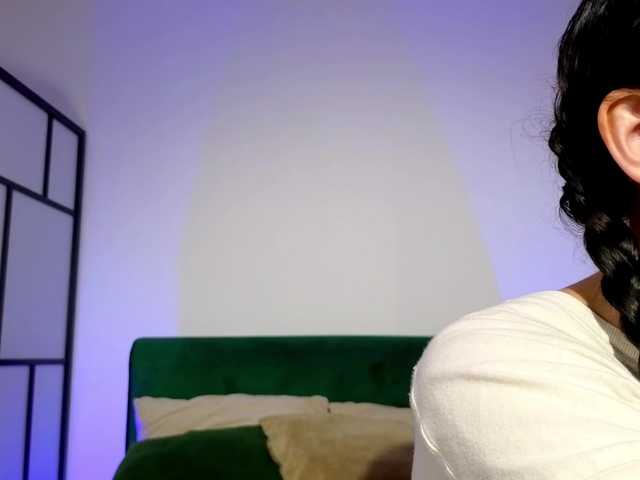 LaSquirtessa live cam on BongaCams