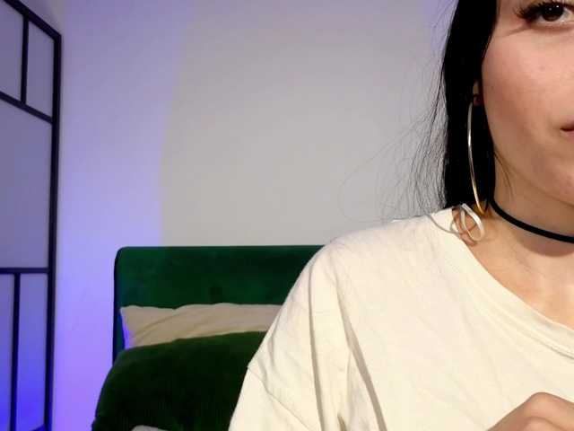 LaSquirtessa live cam on BongaCams