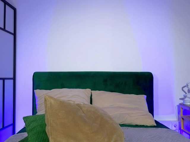 LaSquirtessa live cam on BongaCams
