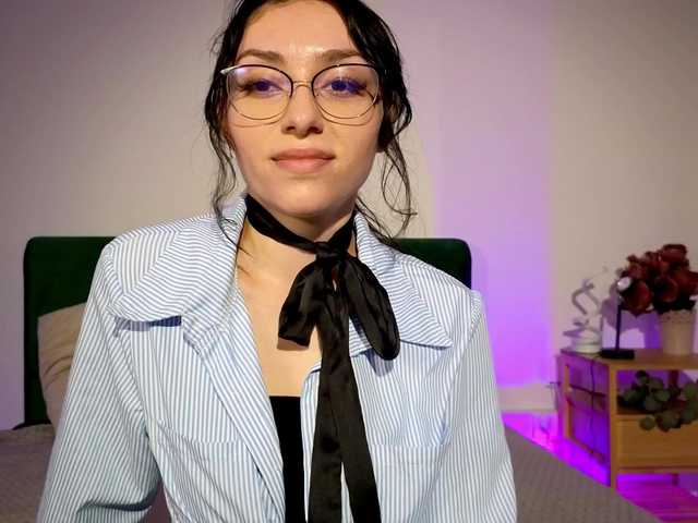 LaSquirtessa live cam on BongaCams