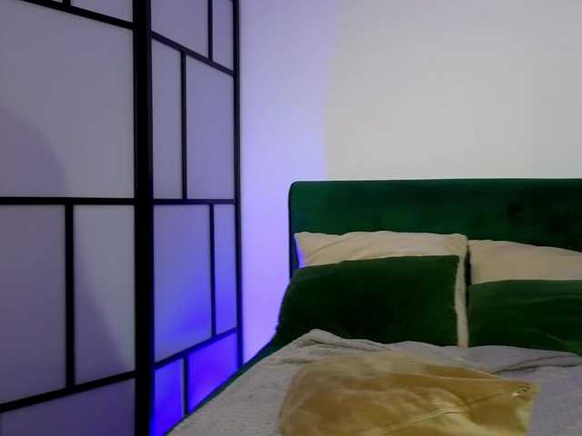 LaSquirtessa live cam on BongaCams