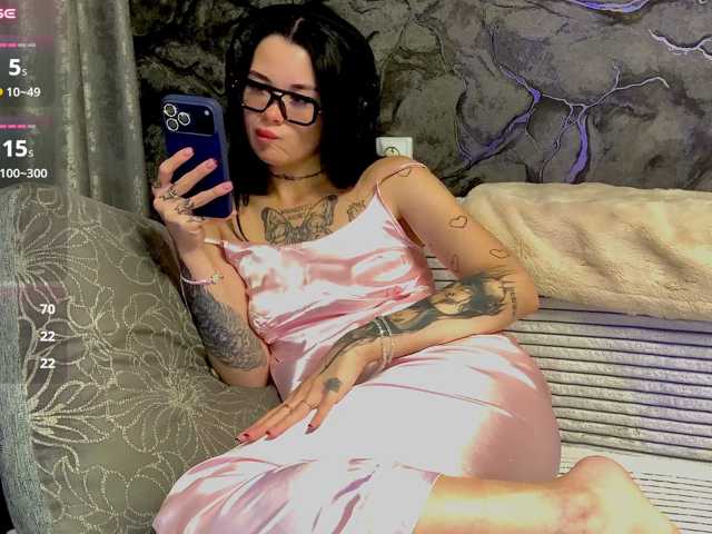 AstridXxXxX live cam on BongaCams