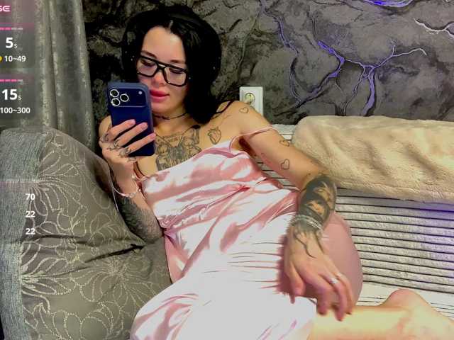AstridXxXxX live cam on BongaCams
