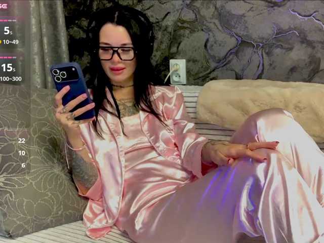 AstridXxXxX live cam on BongaCams