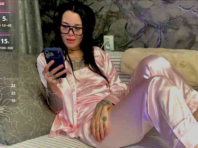Modèle: AstridXxXxX