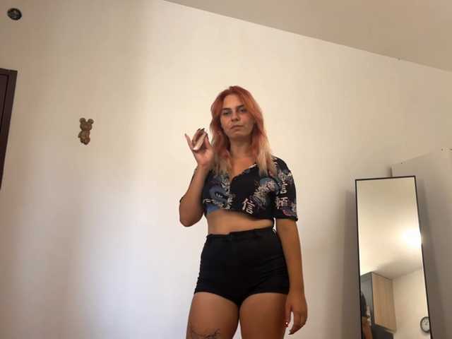 JaleesaCusumano live cam on BongaCams