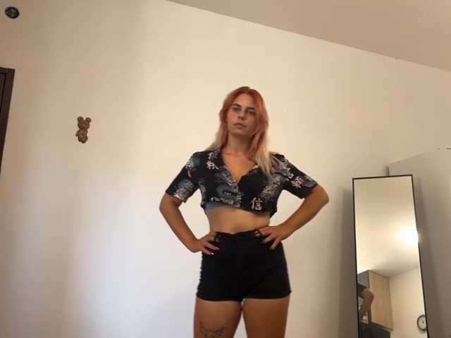 JaleesaCusumano live cam on BongaCams