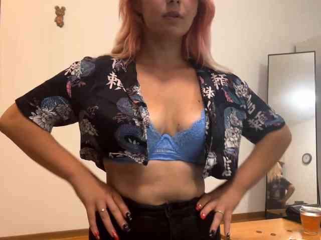 JaleesaCusumano webcam