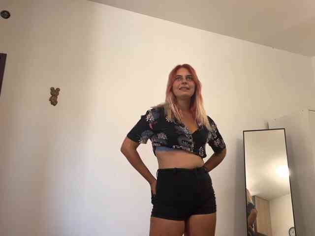 JaleesaCusumano webcam