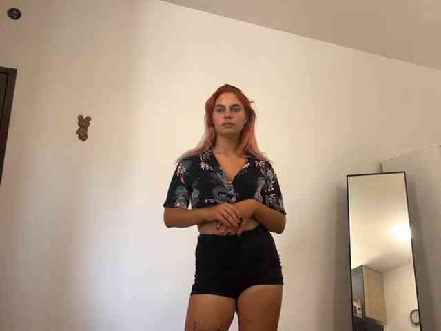 JaleesaCusumano webcam