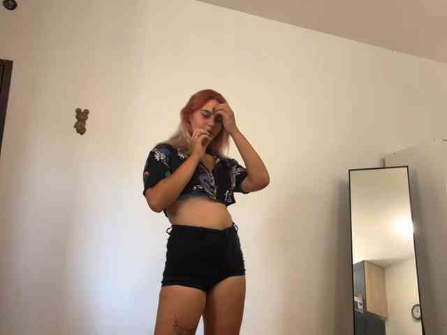 JaleesaCusumano webcam