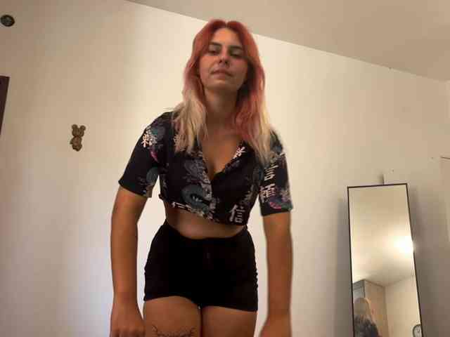 JaleesaCusumano webcam