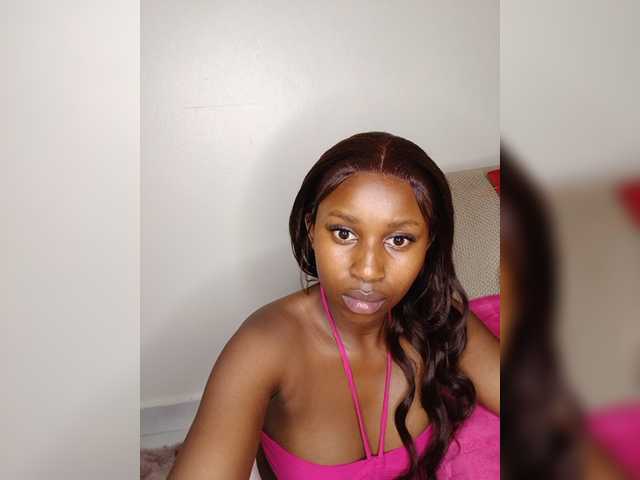 bustyamy cam belle