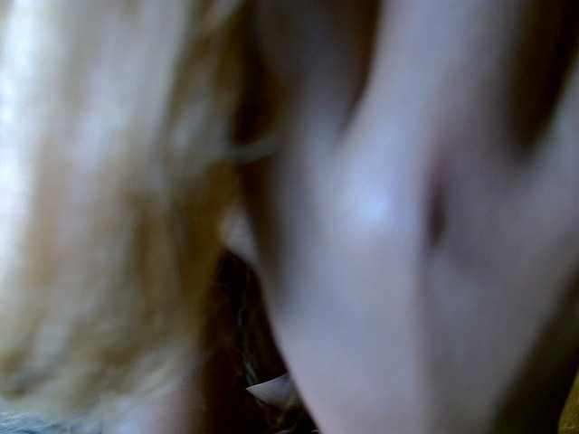 BustyAmy live cam on BongaCams
