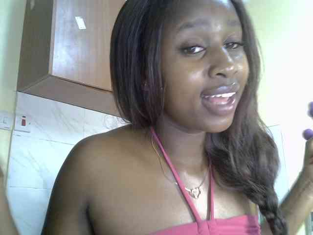 BustyAmy webcam