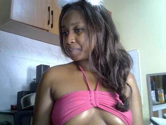 BustyAmy webcam