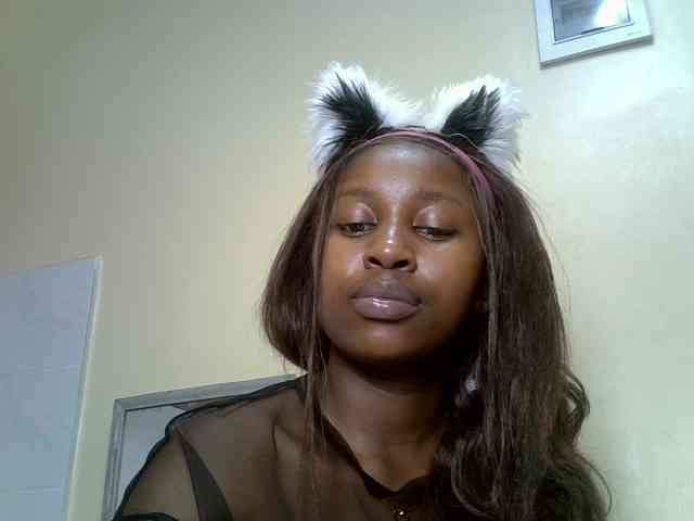 BustyAmy webcam