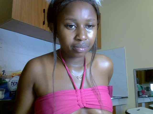 BustyAmy webcam