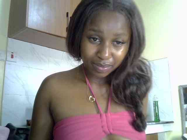 BustyAmy webcam
