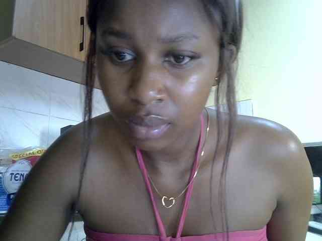 BustyAmy webcam