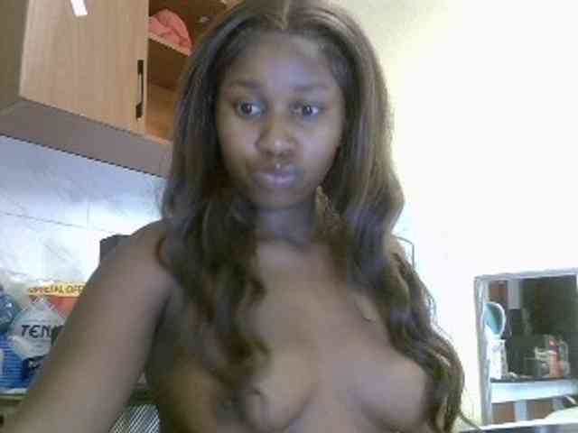 BustyAmy webcam
