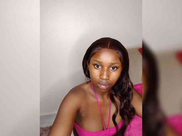BustyAmy webcam