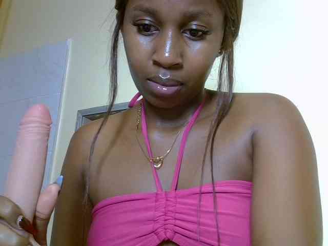 BustyAmy webcam