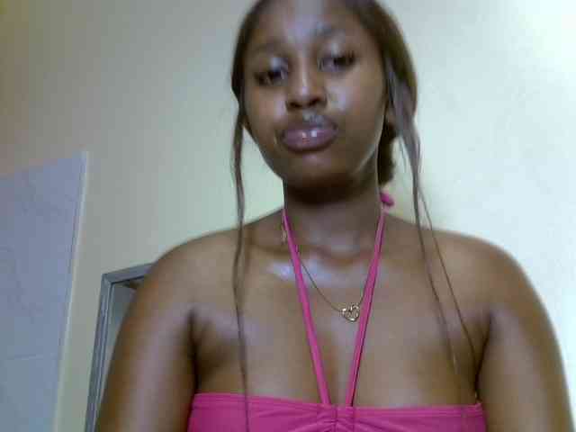 BustyAmy webcam
