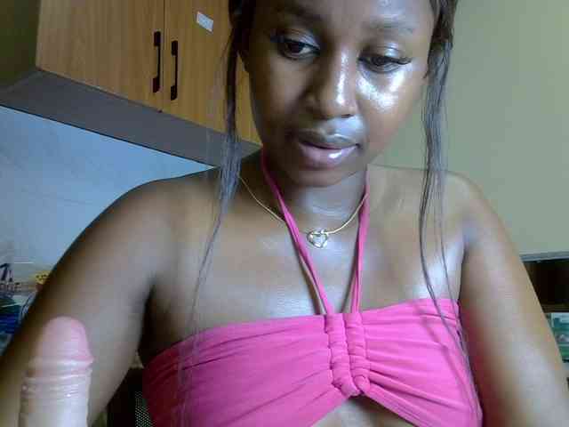 BustyAmy webcam