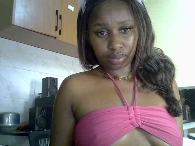 BustyAmy webcam