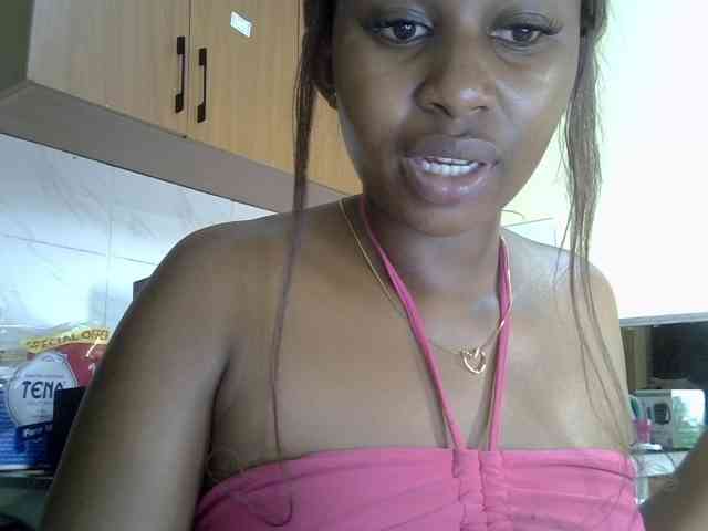 BustyAmy webcam