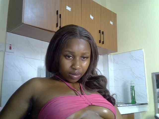 BustyAmy webcam