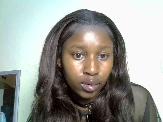 BustyAmy webcam