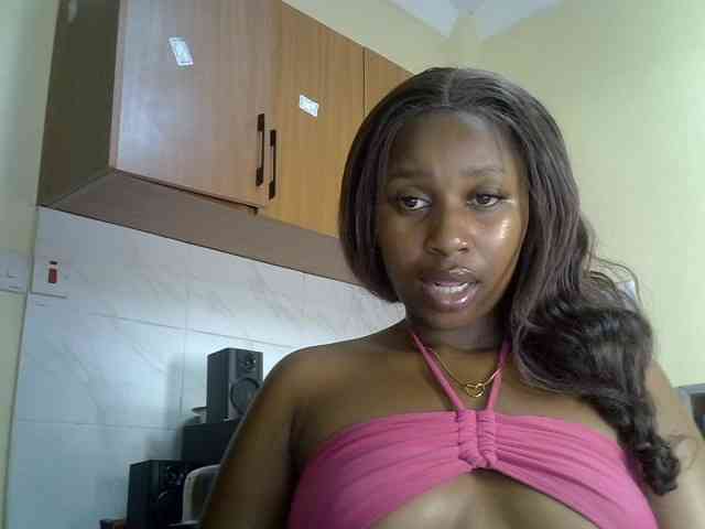 BustyAmy webcam