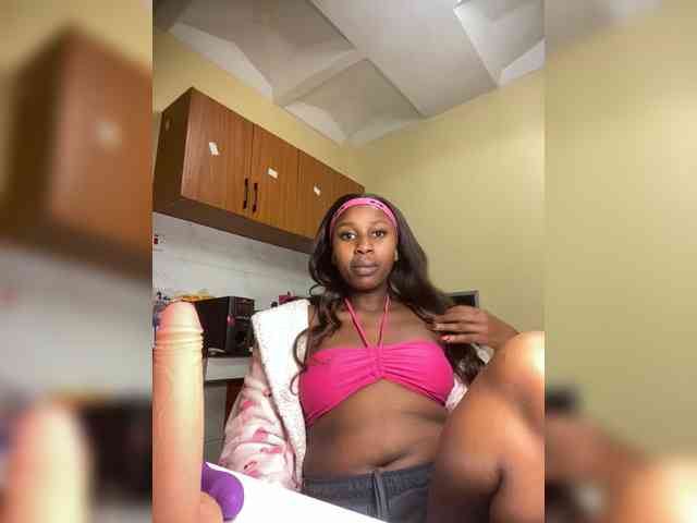 BustyAmy webcam