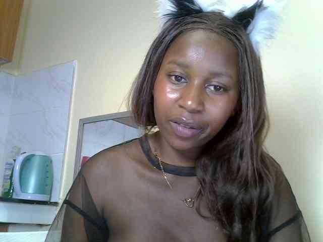 BustyAmy webcam