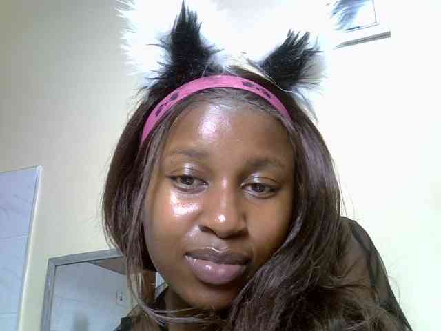 BustyAmy webcam