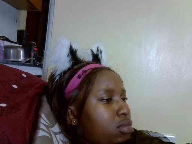 BustyAmy webcam