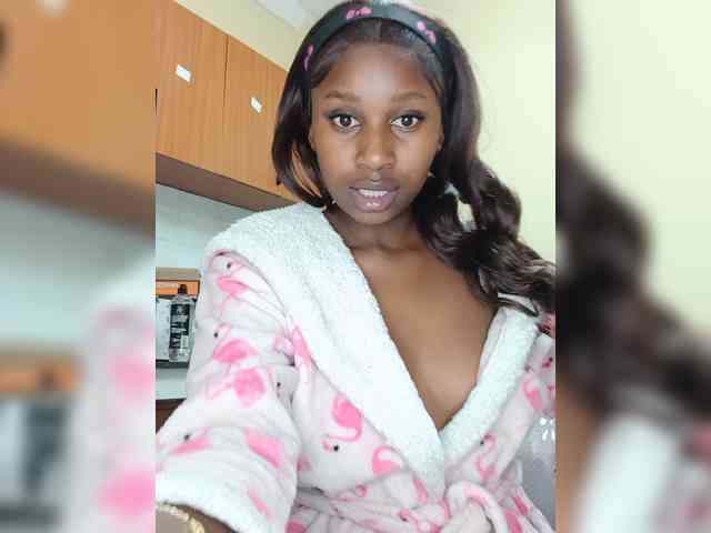 BustyAmy webcam