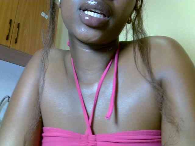 BustyAmy webcam