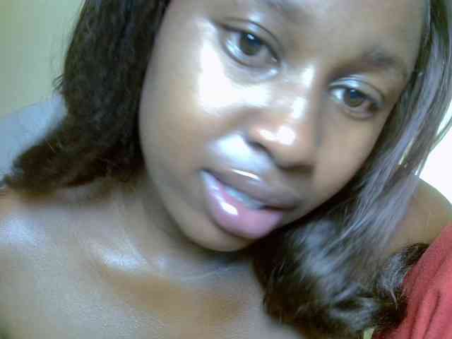 BustyAmy webcam