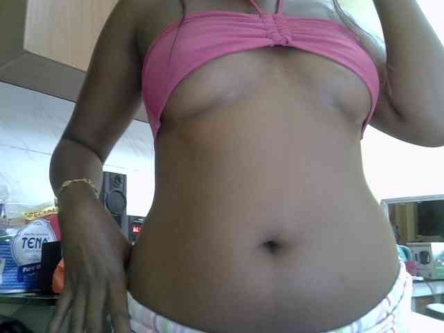 BustyAmy webcam