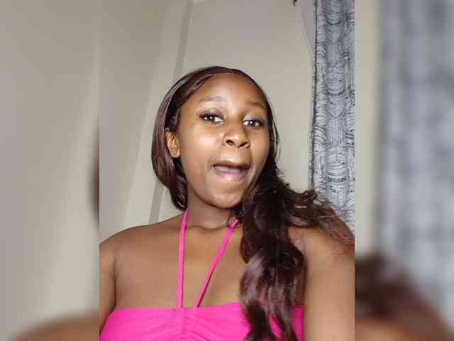 BustyAmy webcam