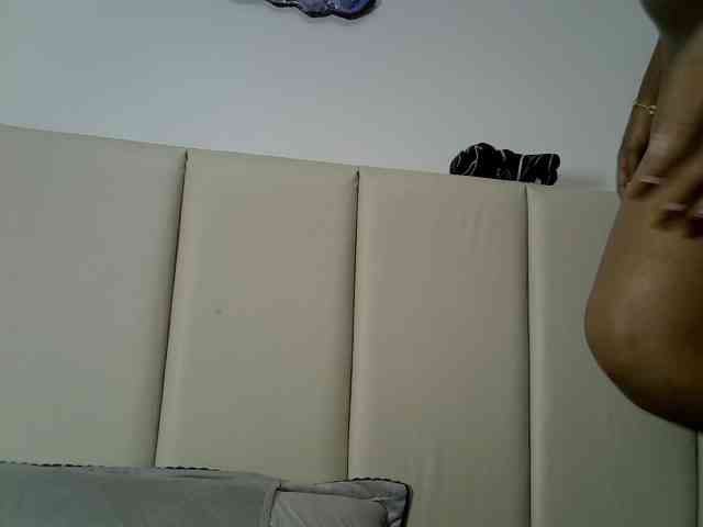 BustyAmy webcam