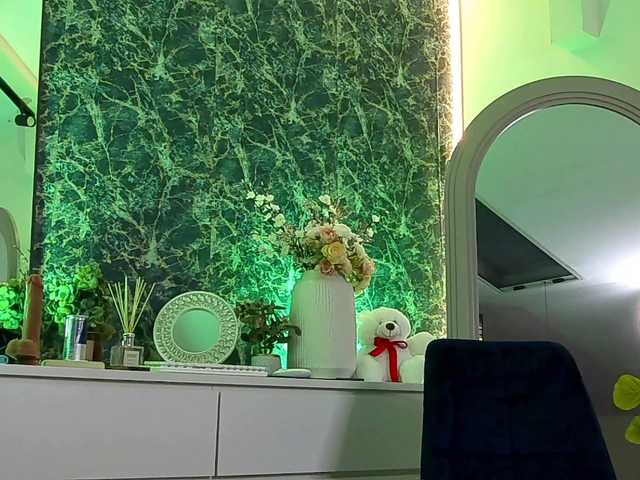 EvieBloomX