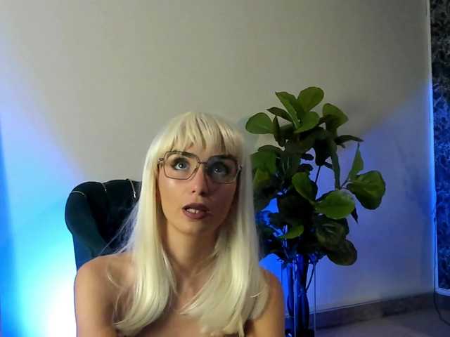 EvieBloomX